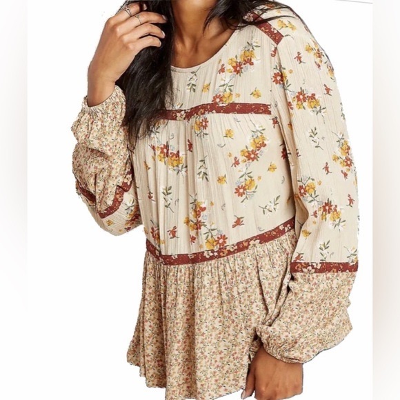 Maurices Tops - Maurices bohemian flowy blouse, tan, peasant sleeves, floral print size S